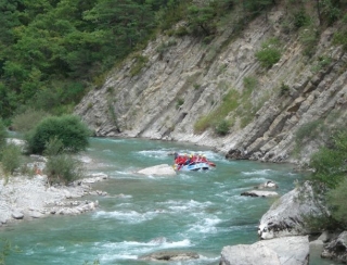  Sitzung in den Stromschnellen. 